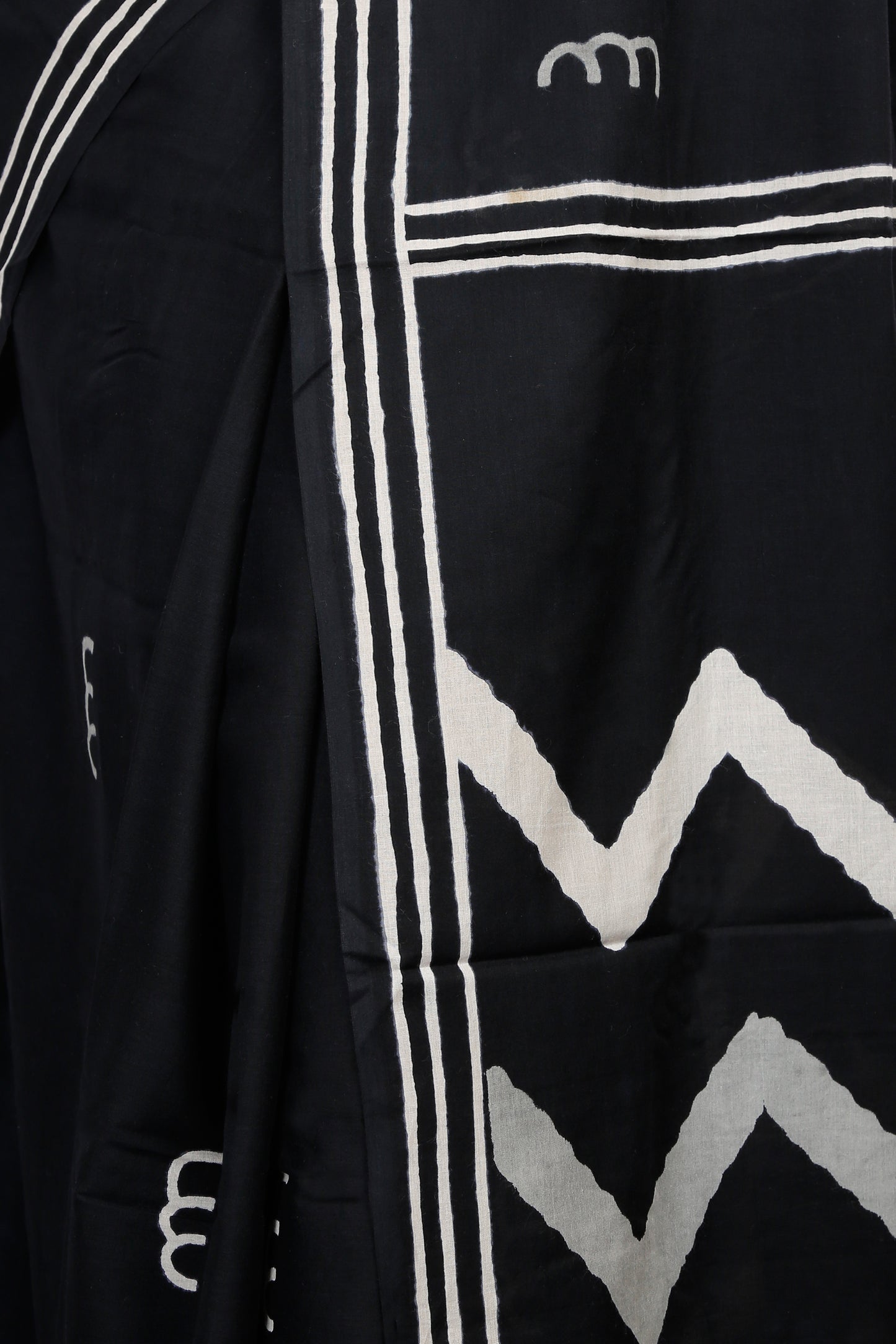 ‘Jade’ Black Wave Chunna-Patri Mul Mul Karpāsa