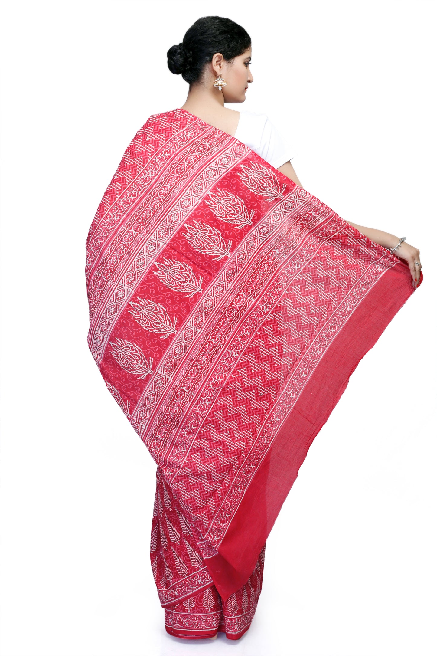 Pittora 'Desire' Sanganeri Discahrge and Dabu Fusion Hand- Block Print Mul Mul Karpāsa Saree