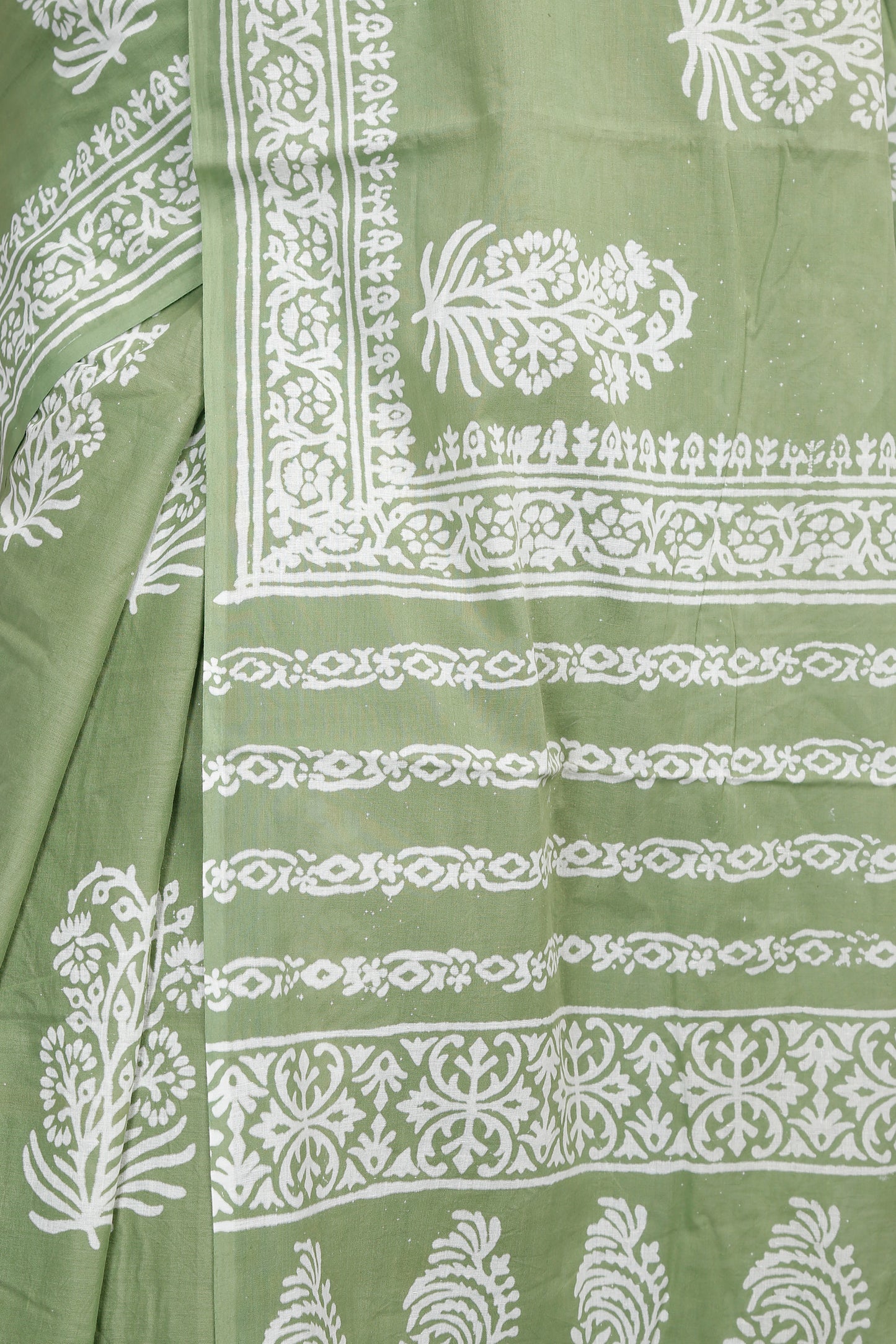 ‘Sage’ Sanganeri Discharge Mul Mul Karpāsa Saree